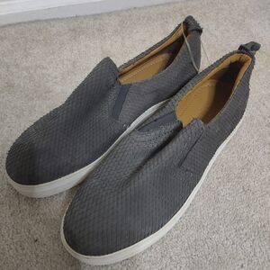 Donald J. Pliner Mens Gray Slip-On Shoes Size 12 US Brand New